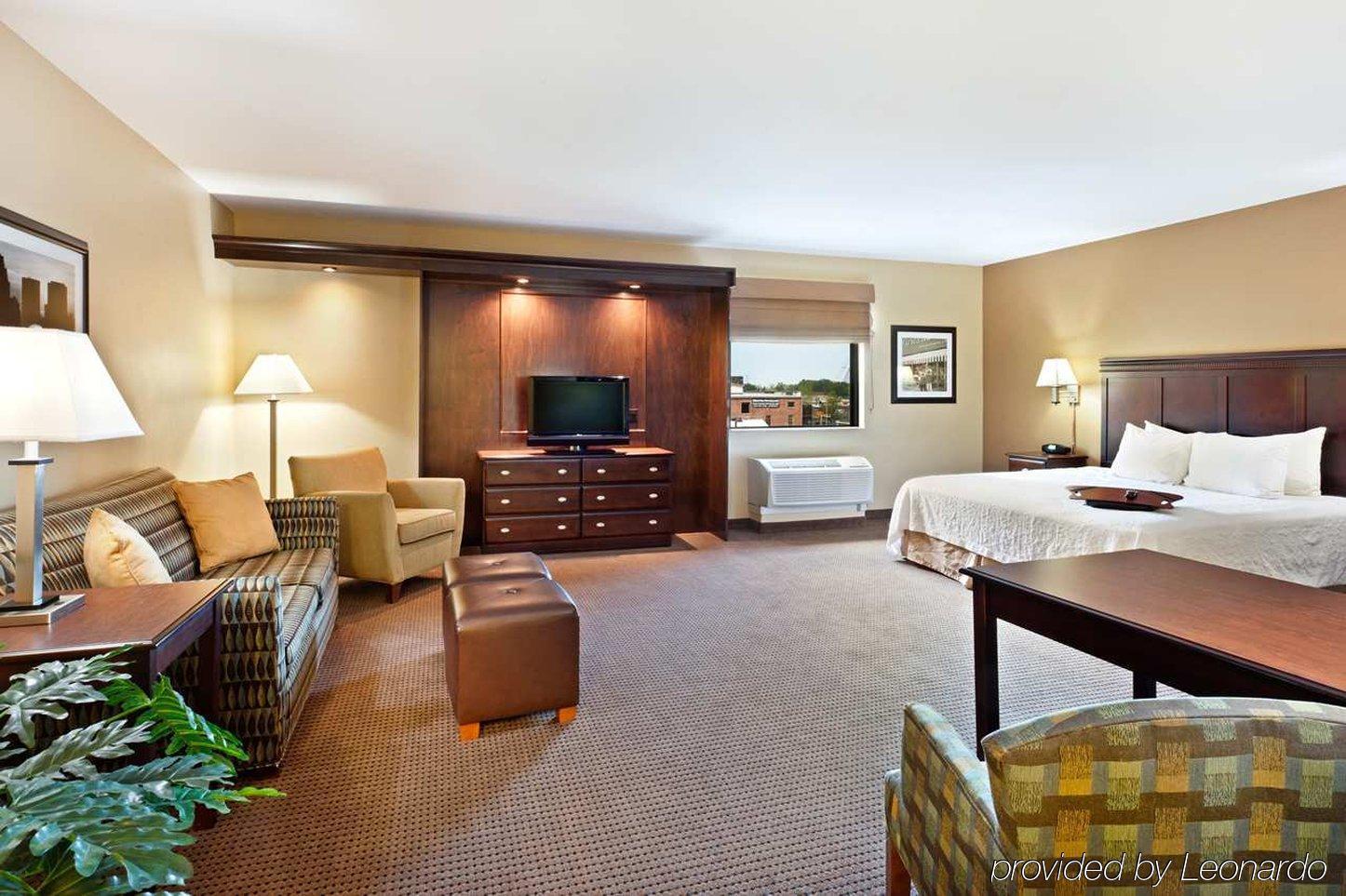 Hampton & Omaha-downtown 3* Omaha